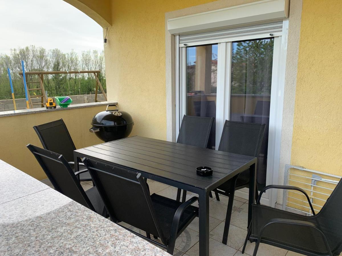 Apartment Creo Loborika Marčana 외부 사진